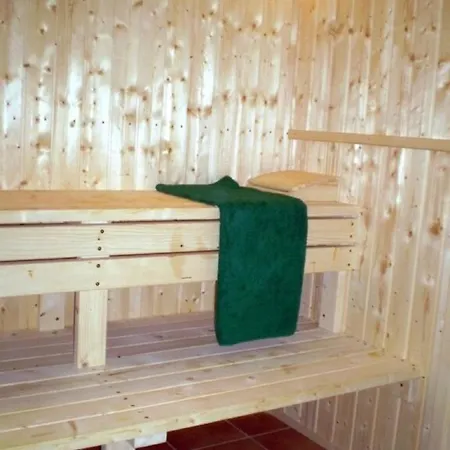 Ferienhaus In Der Kaschubei Mit Ungewohnlicher Atmosphare *